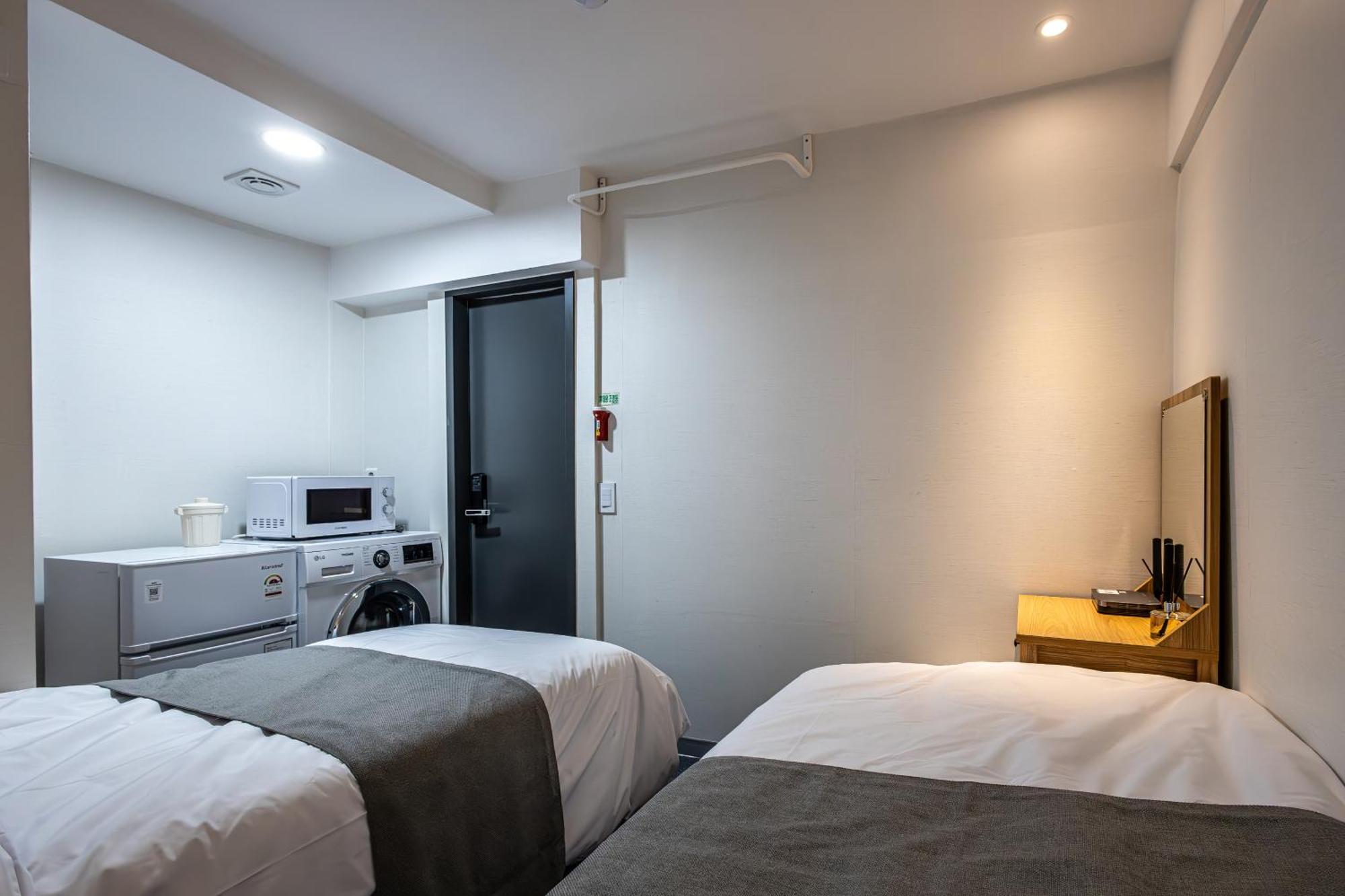 Beyond Residence Jongno Сеул Экстерьер фото